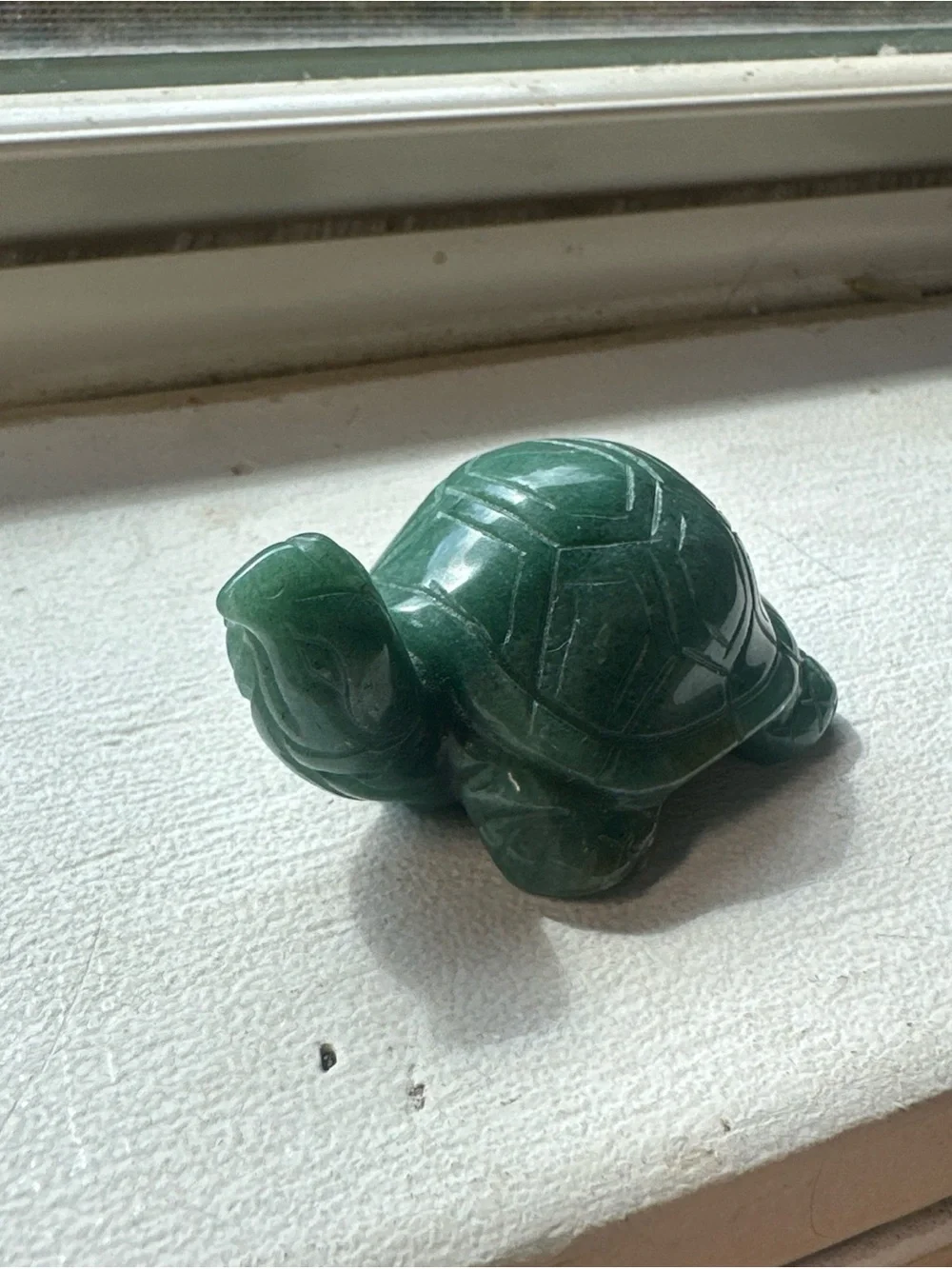 Jade Green Polished Turtle Figurine hand carved all sides good luck
